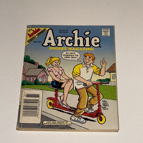 RARE 2001 Y2K ARCHIE DIGEST MAGAZINE - Picture 1 of 5